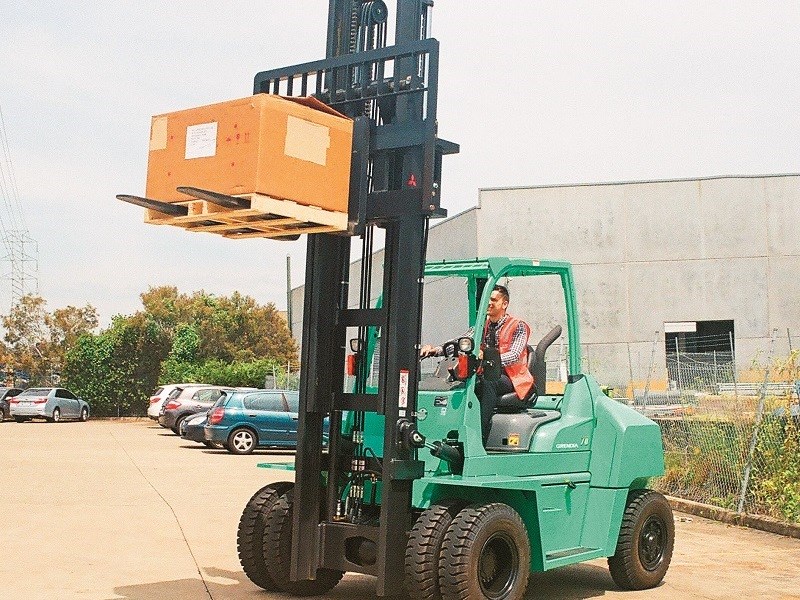 Mitsubishi Grendia FD70N Forklift